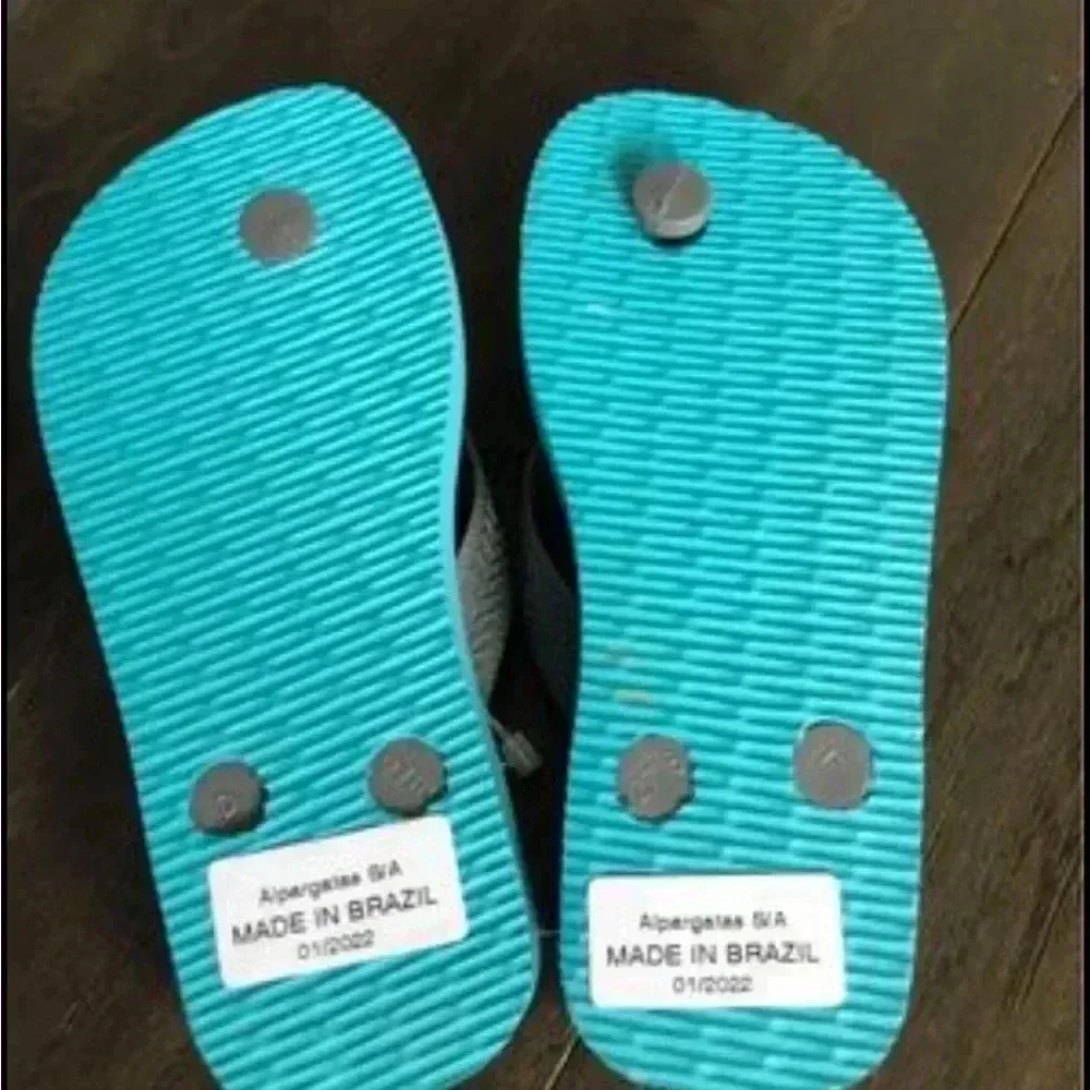 Havaianas Minecraft Thong Flip Flops Size 11/12 - unisex